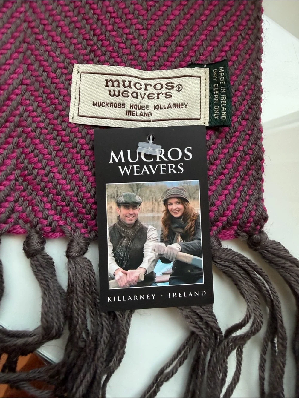Unisex Woven Merino Mucros Weavers Wool Scarf in Deep Burgundy with Fringe